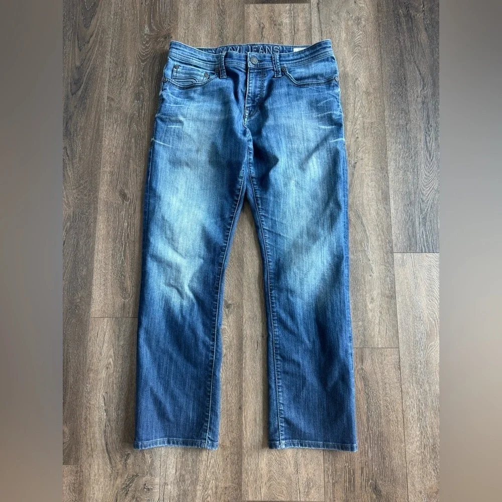 Mavi Jeans. Matt relaxed straight leg.  Men’s size 33/30.